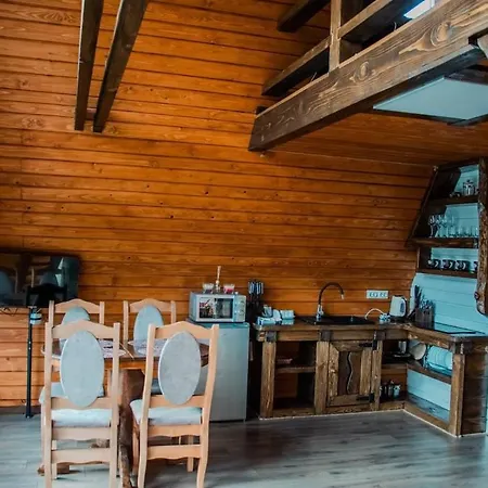 A-frame Strimba Verkhnyaya Rozhanka