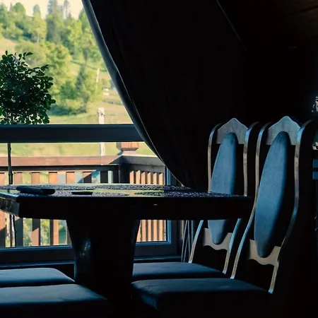 Feriehus A-frame Strimba *