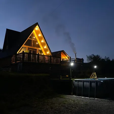 A-frame Strimba * Verkhnyaya Rozhanka