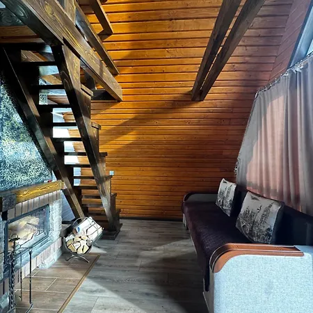 Dom wakacyjny A-frame Strimba